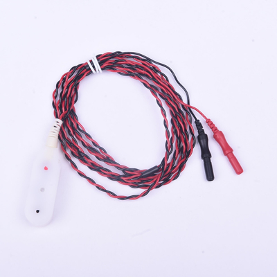 Il EMG che registra la distanza dell'elettrodo 25mm di Antivari ha colorato bianco con due cavi